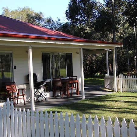 Sapphire Chalets, Augusta Exterior photo