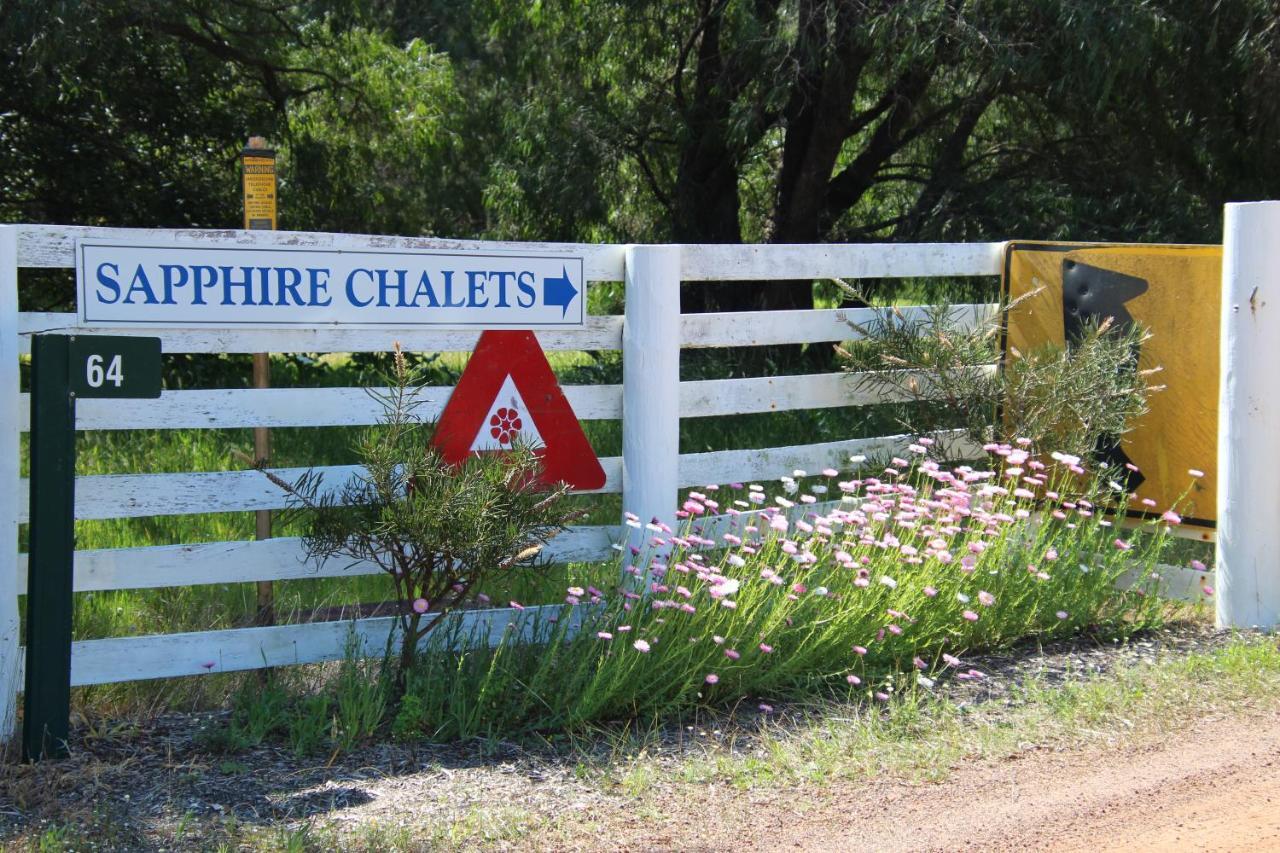 Sapphire Chalets, Augusta Exterior photo